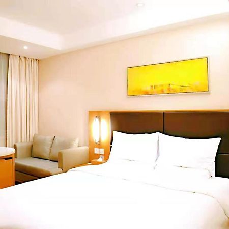 Ji Hotel Шанхай Екстериор снимка