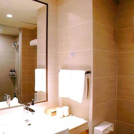 Ji Hotel Шанхай Екстериор снимка